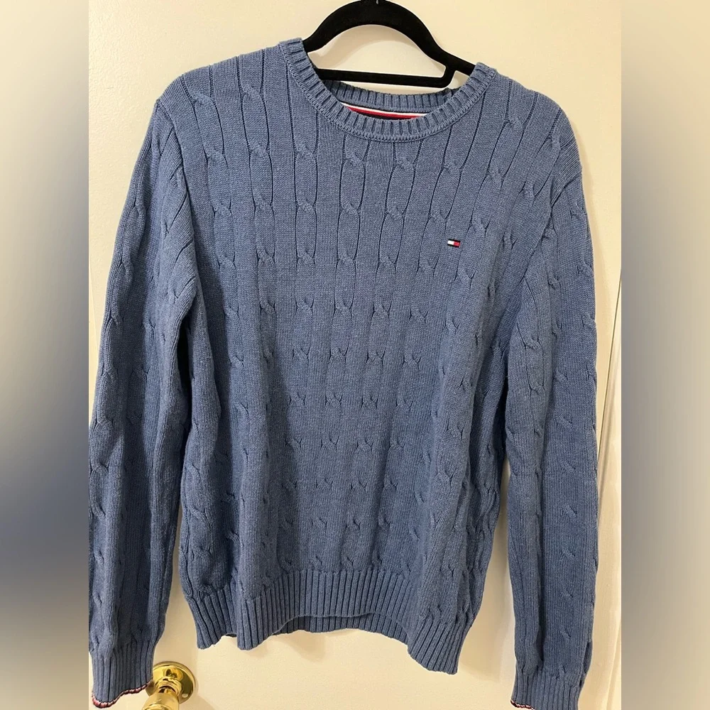 Tommy Hilfiger Men's Cable Knit Blue Sweater - Picture 2 of 5